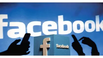 Soon you can order food from Facebook
