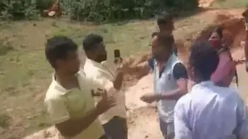 Kerala-Bound Bus Staff Beaten By Sarpanch In Kandhamal; Video Goes Viral