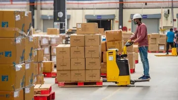 Flipkart Raises $3.6 Billion, Valuation Surges To $37.6 Billion