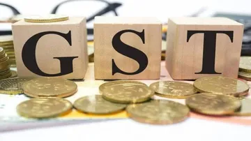 GST collection crosses Rs 1 lakh crore for the first time
