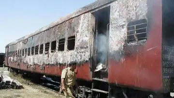 2002 Godhra Train Coach Fire: Key Accused Held After 19 Yrs In Gujarat