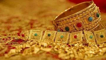 Gold Drops Below Rs 45K/10g, Silver Futures Plunge
