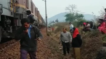 Goods train engine derails in Koraput