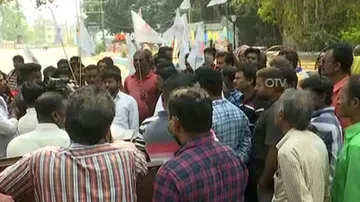 Protest Erupts Over Proposed Blue Flag Beach In Gopalpur, Fishermen Block Road