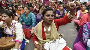 Bill to regularise 15,000 guest teachers in Delhi passed