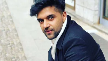 Guru Randhawa and Nora Fatehi's First Single Is A Huge Dance Track; Duo Tease Fans With Small BTS From Rehearsals