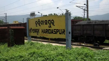 MP Baijayant reviews progress of Haridaspur-Paradip railway project