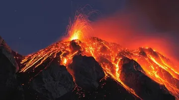 US issues red alert for Hawaii volcanic eruption