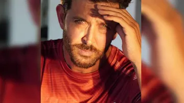 'Hrithik Roshan's Sharp Nose Can Cut Potatoes For Samosas'!