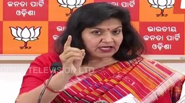 Naveen’s Pic At Vaccination Sites Indicates BJD’s ‘Insecurity And Narrow-Mindedness’, Says Aparajita; BJD Hits Back