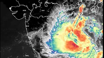 Big Breaking: Cyclone Yaas Heading Towards Paradip, Kendrapada To Be Worst Hit