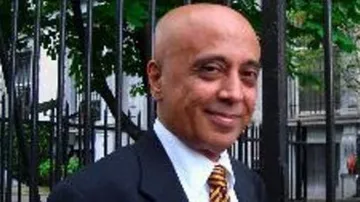 Veteran Indian-Origin Journalist Tejinder Singh Passes Away; Pentagon Condoles