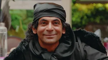 Sunil Grover's Latest Burrrah Video Triggers Reaction From Former TKSS Co-Star