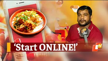 Eating Dahibara Aloodam outside has its charm, but online sale is keeping vendors afloat