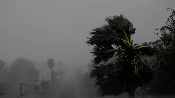 Tropical Cyclones For Bay Of Bengal Basin Can Be Detected Earlier Than Satellites!