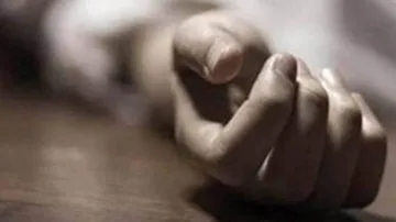 Man Attacks Wife, 4 Children, One Daughter Dead