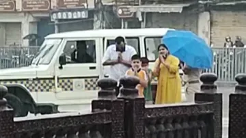 Security Breach: Man Drives Vehicle To Arun Stambh, Offers Prayers With Family
