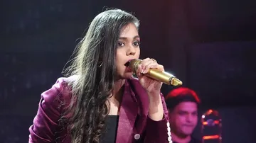 Indian Idol 12: Not Pawandeep Or Arunita, Netizens Now Want THIS Contestant To Win