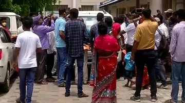 Scribes In Odisha ‘detain’ 5 MLAs During Protest Against Excess By Lady Cop