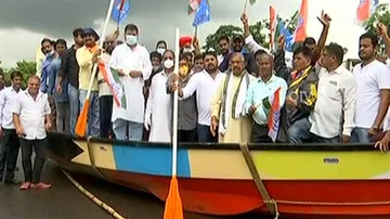 Congress Mocks Odisha Govt With ‘Boat Protest’ Against Waterlogging In Bhubaneswar | WATCH  