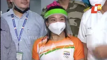 Tokyo Olympics: India's First Medallist Weightlifter Mirabai Chanu Receives Warm Welcome