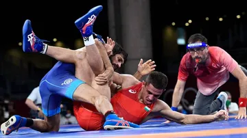 Ravi Dahiya, Deepak Punia Storm Into Olympic Semifinals, Get Closer To Medal Rounds