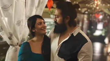 KGF 2's Yash with wife Radhika Pandit