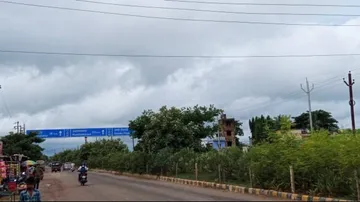 Low Pressure Forms Over Bay of Bengal; IMD Predicts Heavy Rain In Odisha