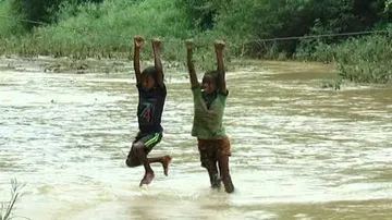 Villagers Cross River Risking Lives