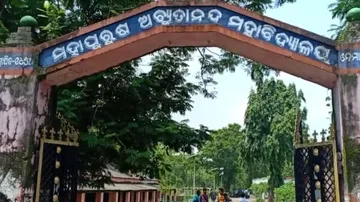 College Students Want Readmission Fee Reduction, Stage Sit-In