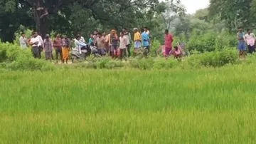 Bodies Of Man, Woman Found Hanging From Tree