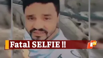 Selfie, Selfie In River, Rayagada