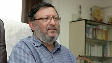 Pvt Secretary To Late PM Vajpayee, Shakti Sinha Passes Away