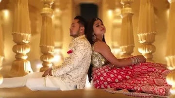 Pawandeep Rajan & Arunita Kanjilal