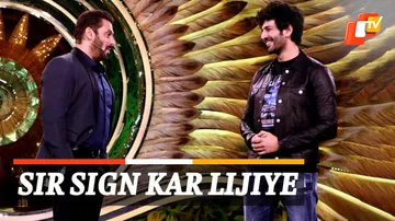 Bollywood, Kartik Aaryan, Dhamaka, Salman Khan, Bigg Boss 15