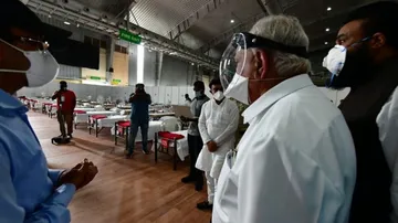 Mandatory For Int'l Passengers To Pre-Book RT-PCR Tests: Centre