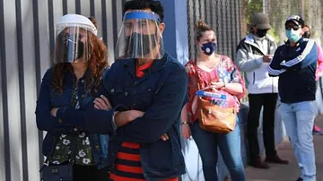 US Reports 1 Million Daily Covid Cases, Breaks Previous Records