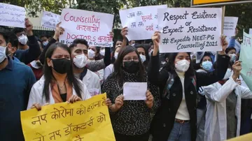 FIR Against Agitating Resident Doctors In Delhi