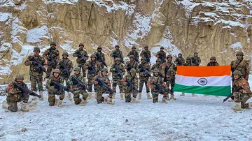 384 Soldiers To Recieve Defence Decorations On R-Day, Here Are Some Of Their Stories Of Valour