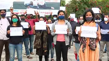 Demand For Deferral Of OAS Mains Exam 2021 Grows Louder, Aspirants Stage Demo In Bhubaneswar