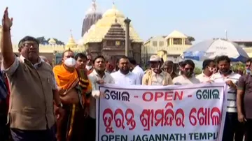 Protest To Reopen Puri Srimandir