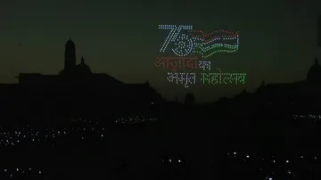 Dazzling Drones, Projection Mapping Show Add Colour To Beating The Retreat