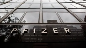 Pfizer To Rake In Record-Breaking Earnings Of Over $100 Bn In Covid Vax & Antiviral Pill