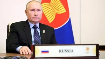 Russian Lawmakers Ask Putin To Recognise Breakaway Ukraine Regions