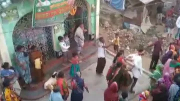 Pre-poll violence 