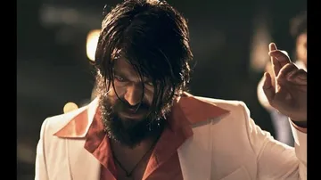 Will KGF Chapter 2 Go Undisputed After Laal Singh Chaddha Release Date Postponement