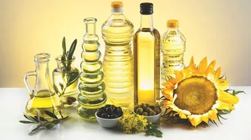 Sunflower Oil Prices To Burn A Hole If Russia-Ukraine Crisis Blows Up