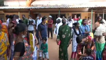 Corporator Ticket Aspirants At Party Leader's House