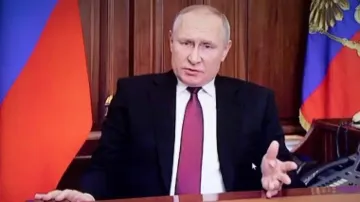 Petition Demanding Switzerland To Expel Vladimir Putin's 'Lover' Hits 63,000 Signatures