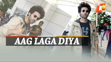 Kartik Aaryan At Mumbai Airport 